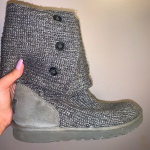 UGG Knitted Boots Size 9 - Gray